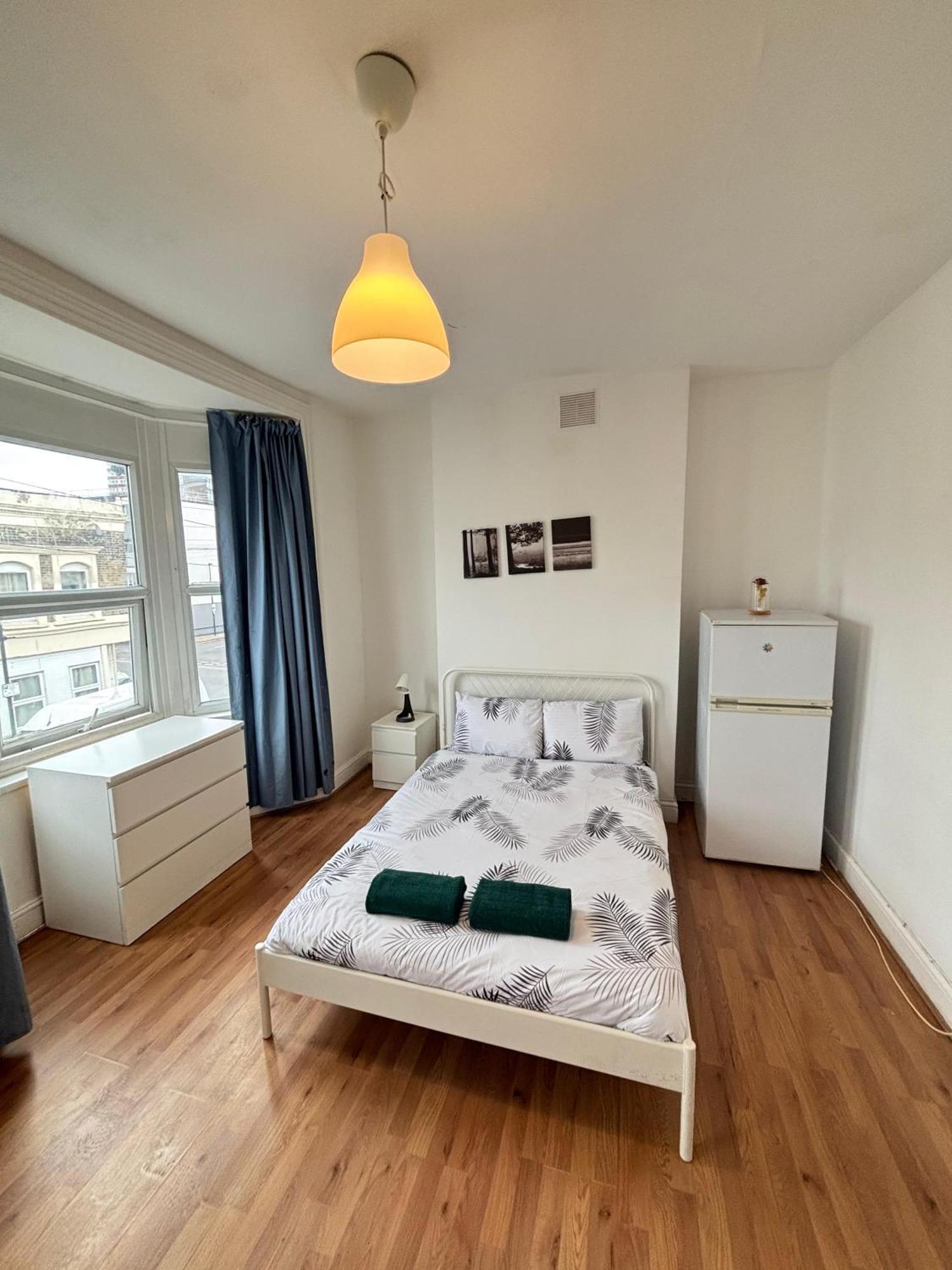 Homestay Mile-end Staycation
