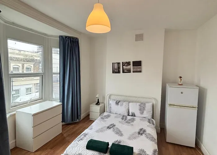 Mile-End Staycation