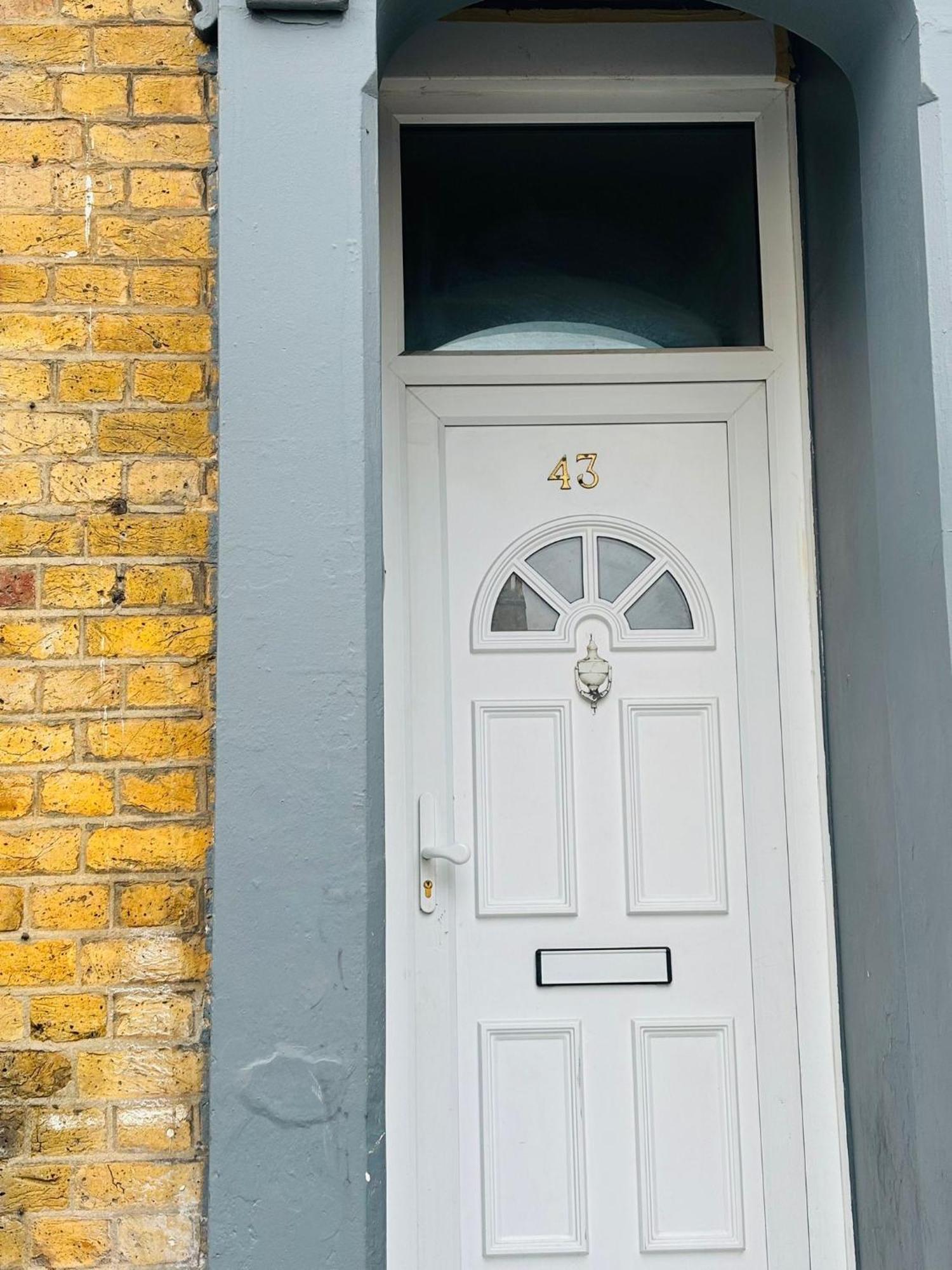 Mile-end Staycation Privatunterkunft