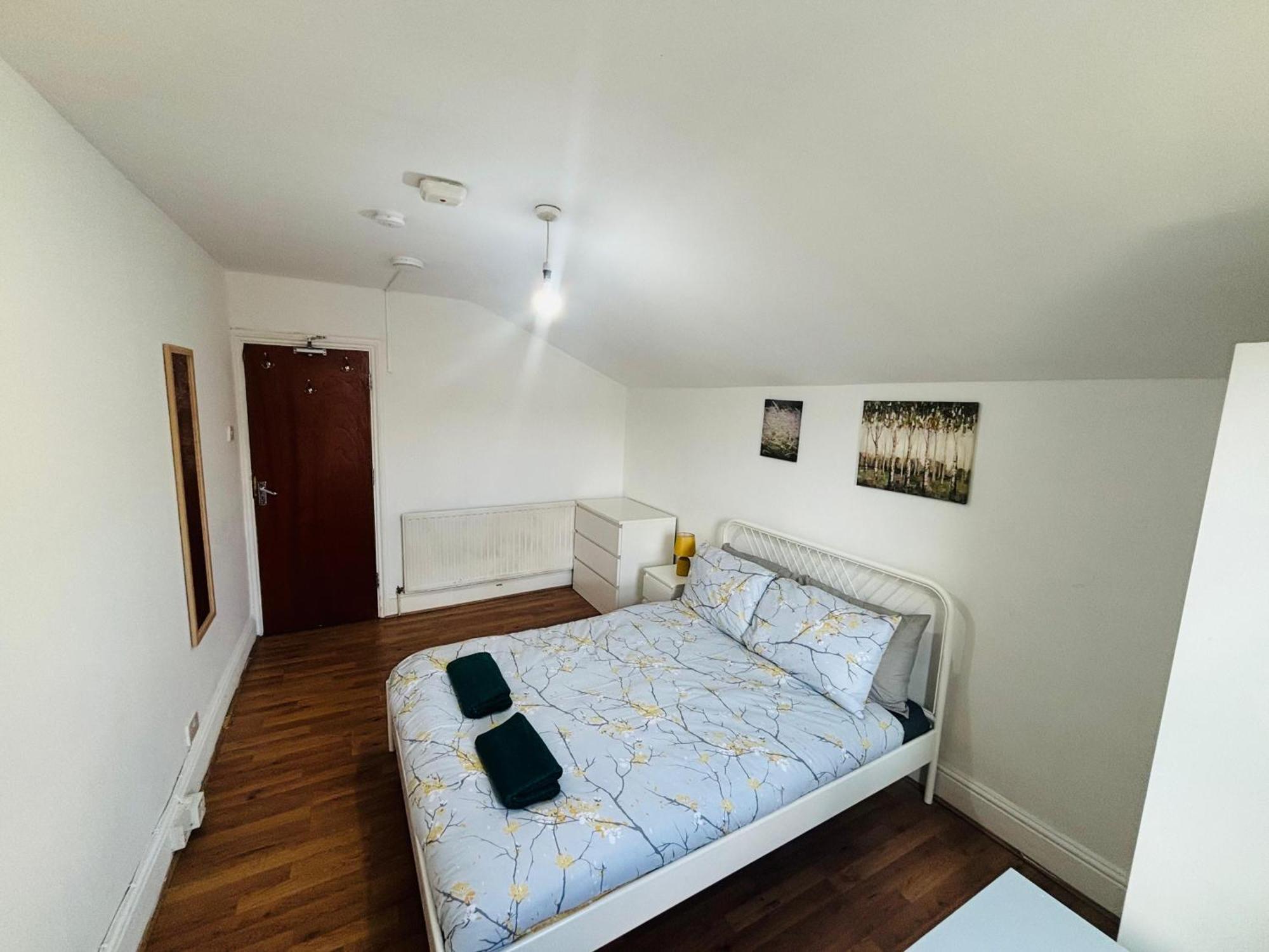 Privatunterkunft Mile-end Staycation London